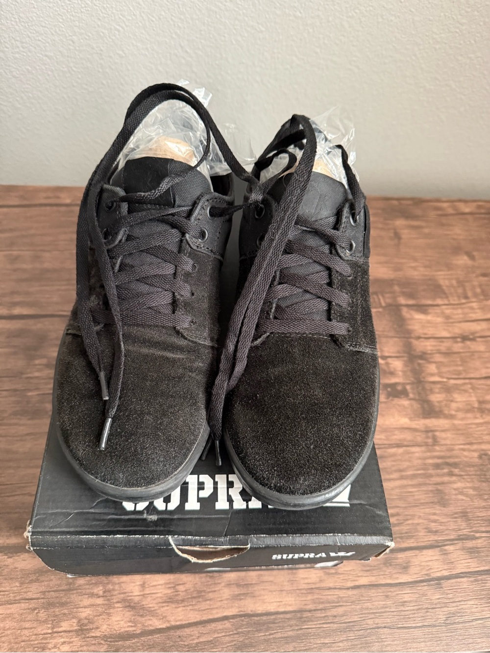 Supra Men’s Black Suede Low-Top Sneakers